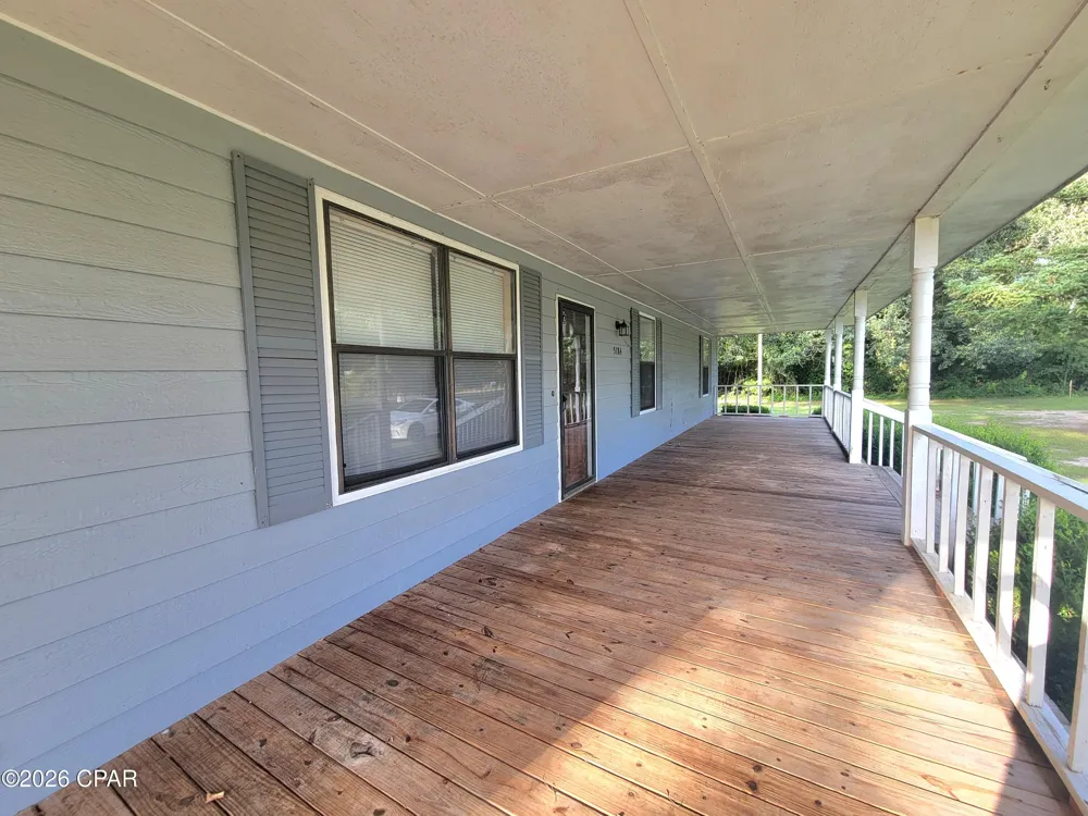 5184 13th Avenue Malone, FL 32445