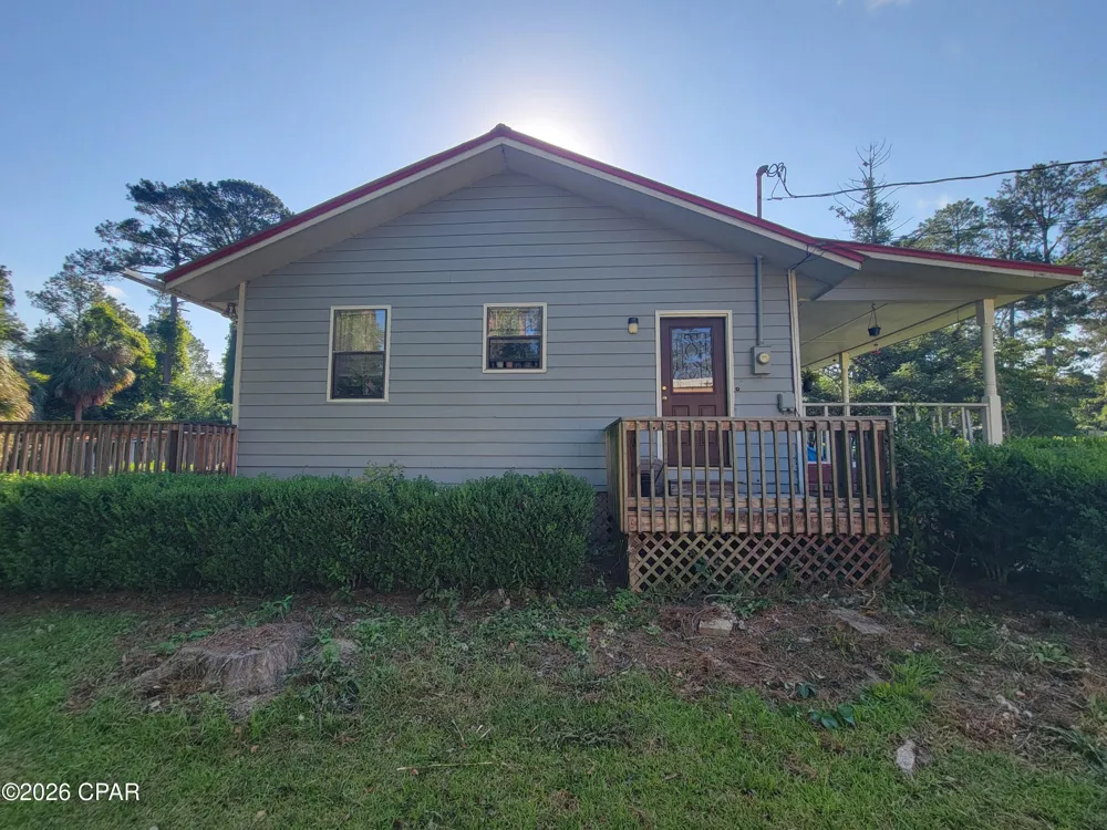 5184 13th Avenue Malone, FL 32445