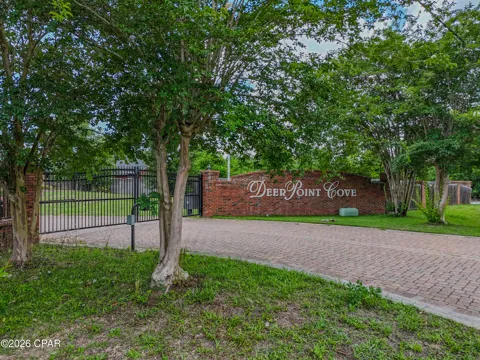 4407 Deer Point Cove Lane