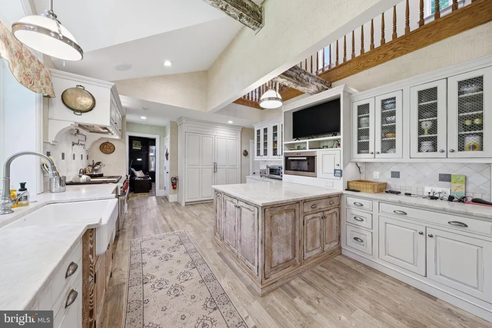406 WASHINGTON AVENUE Haddonfield, NJ 08033