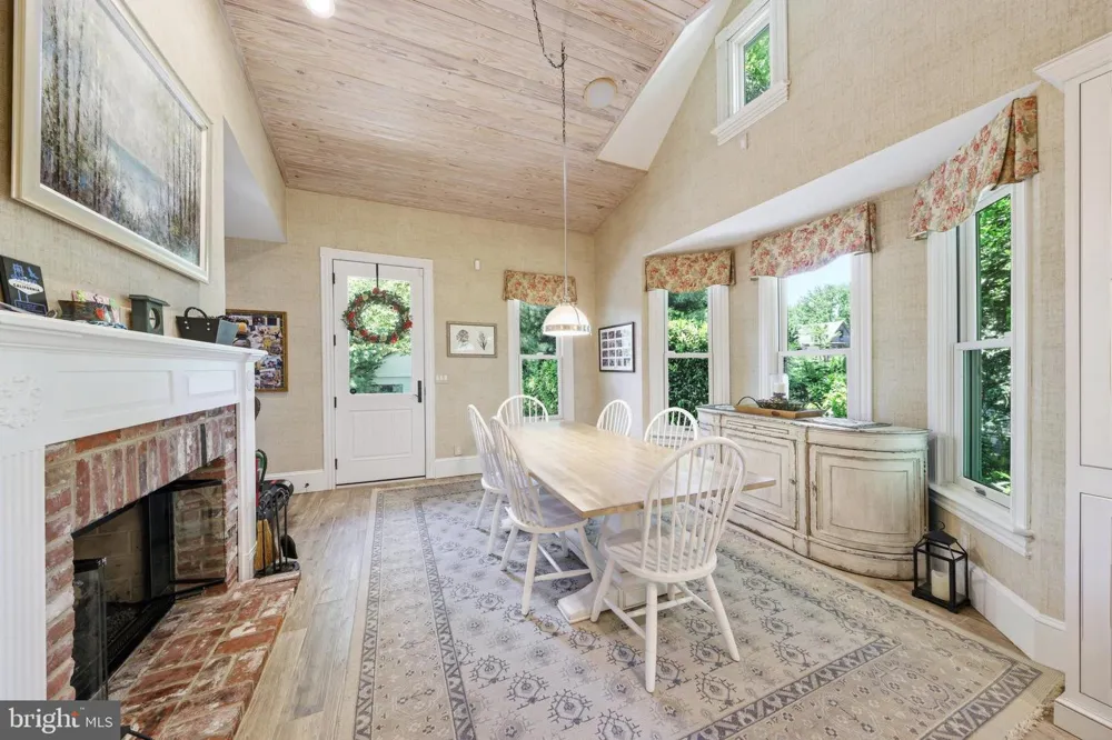 406 WASHINGTON AVENUE Haddonfield, NJ 08033