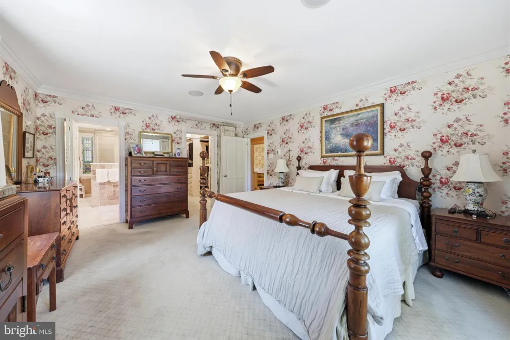 406 WASHINGTON AVENUE Haddonfield, NJ 08033