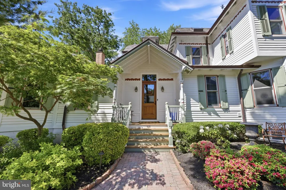 406 WASHINGTON AVENUE Haddonfield, NJ 08033