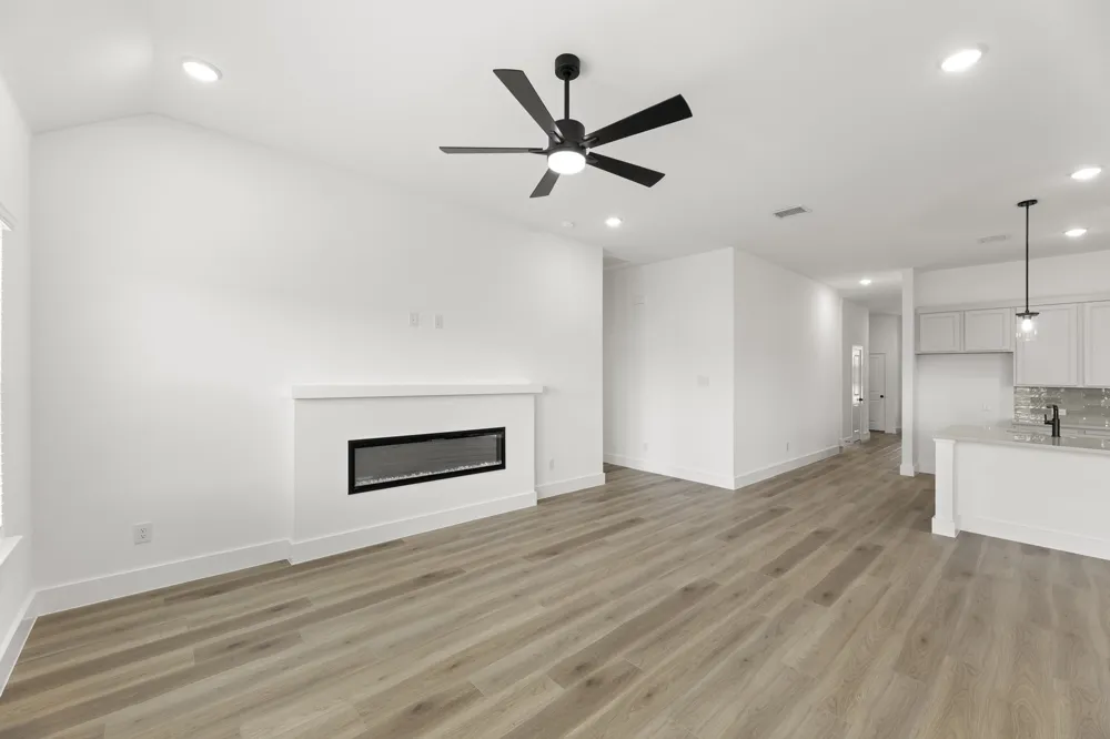 2024 Blossom Trail Mesquite, TX 75181