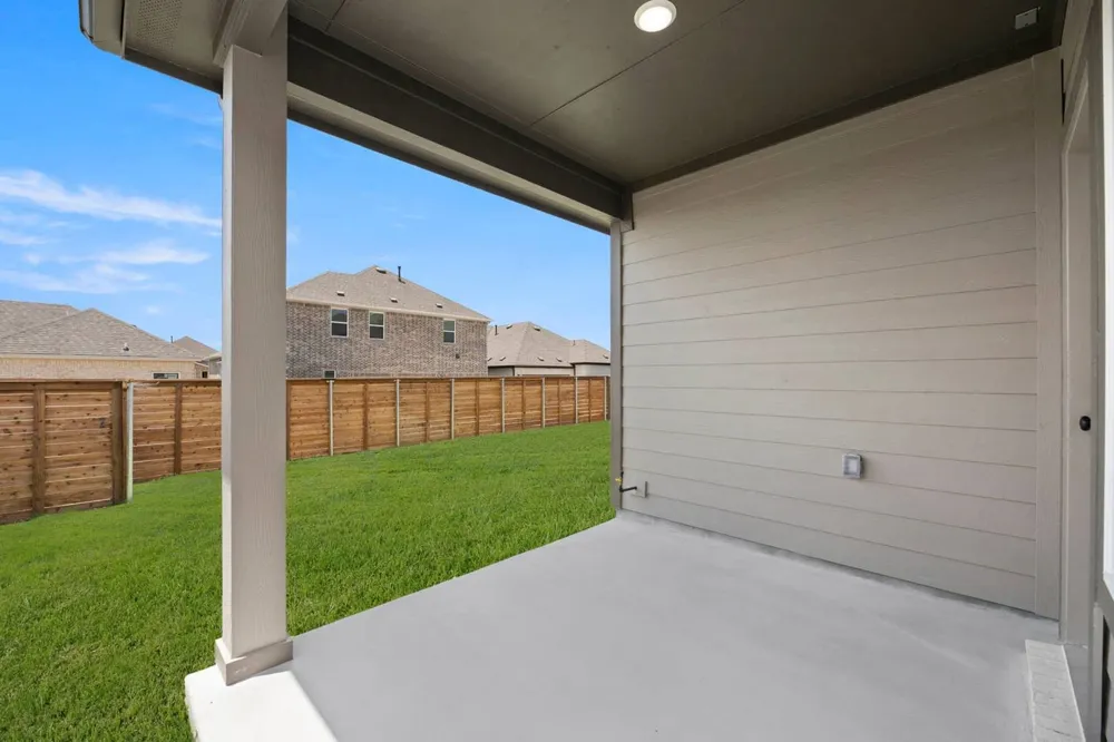 2024 Blossom Trail Mesquite, TX 75181