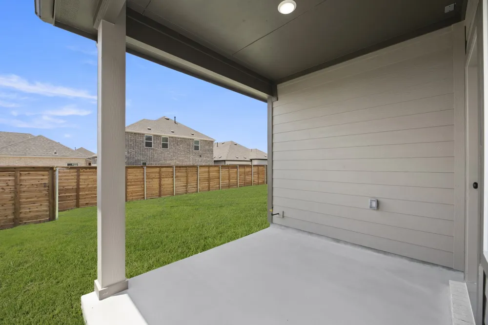 2024 Blossom Trail Mesquite, TX 75181