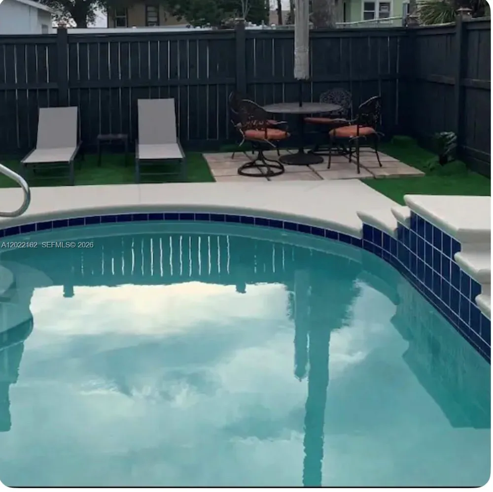 301 Hollywood Ave Daytona, FL 32118