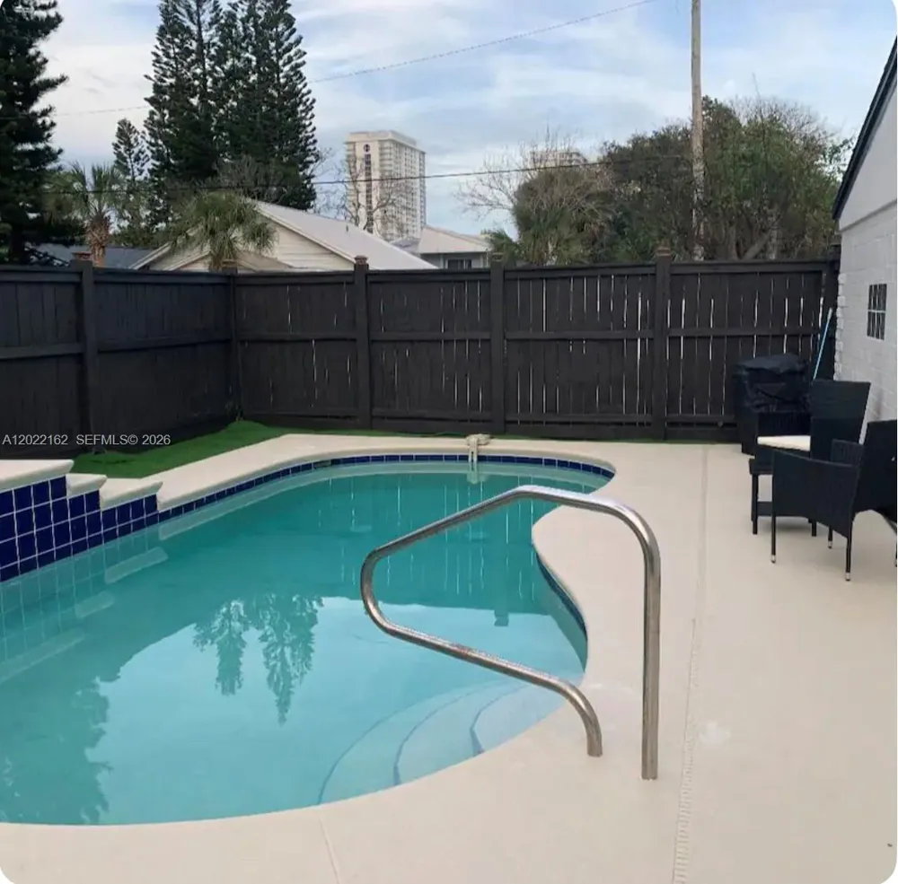 301 Hollywood Ave Daytona, FL 32118