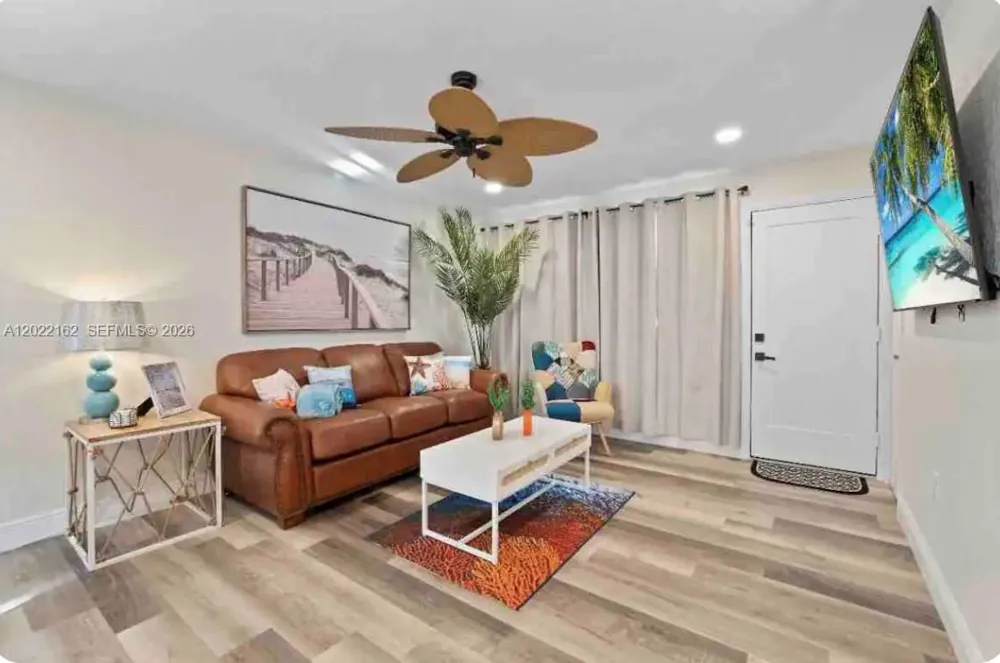 301 Hollywood Ave Daytona, FL 32118