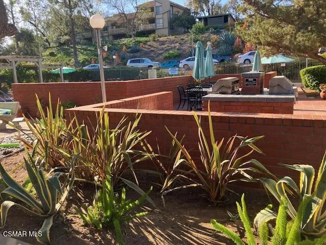 254 Sequoia Court #37 Thousand Oaks, CA 91360