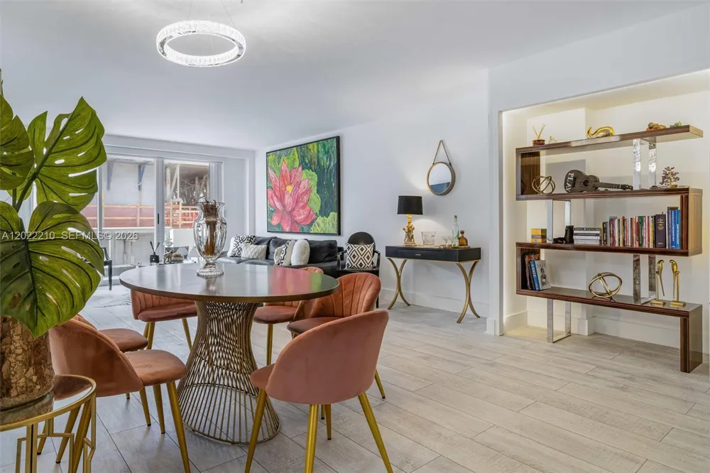 9195 NE Collins Ave #1104 Surfside, FL 33154