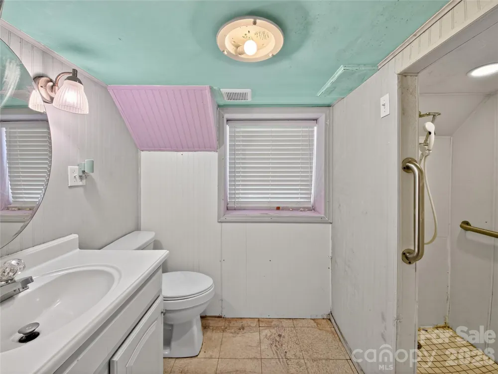 135 Hazelwood Drive Forest City, NC 28043