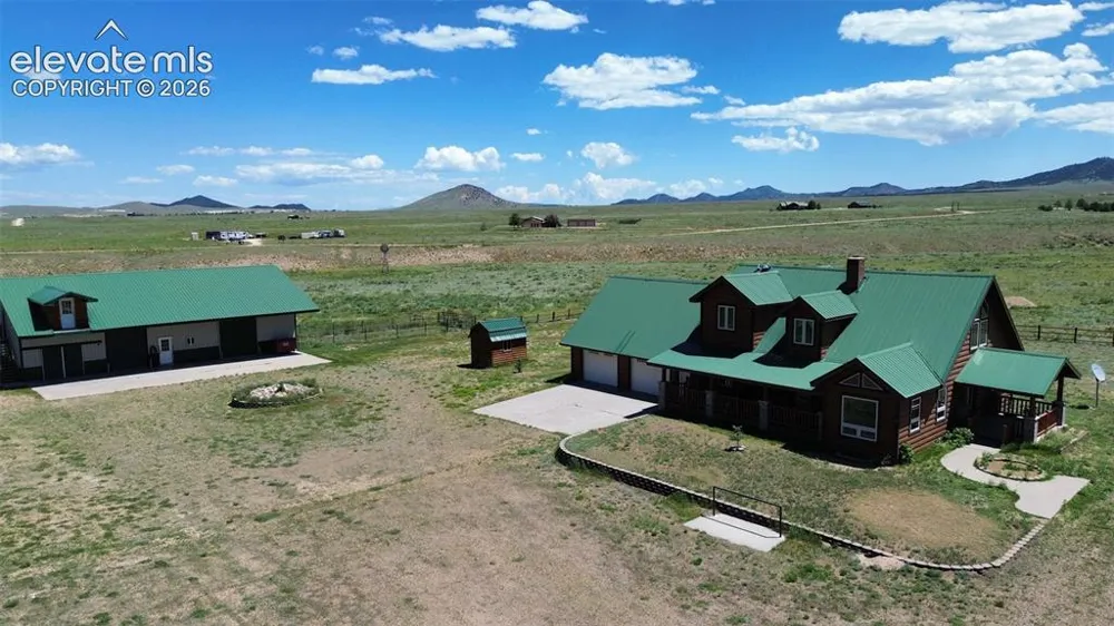 29 Howe Road Westcliffe, CO 81252