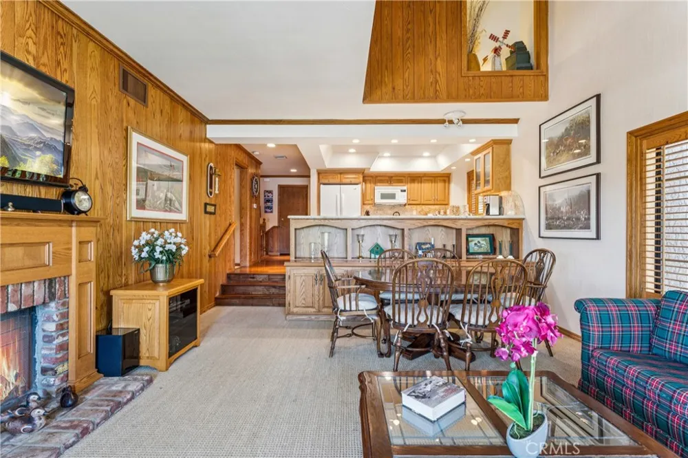 1 Village Bay #2 Lake Arrowhead, CA 92352
