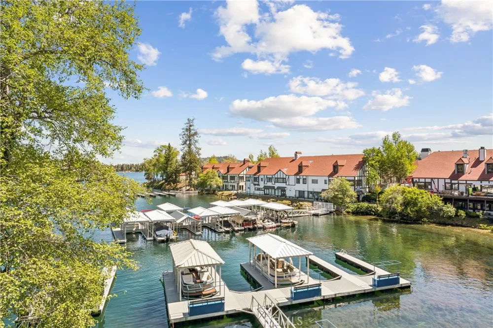 1 Village Bay #2 Lake Arrowhead, CA 92352