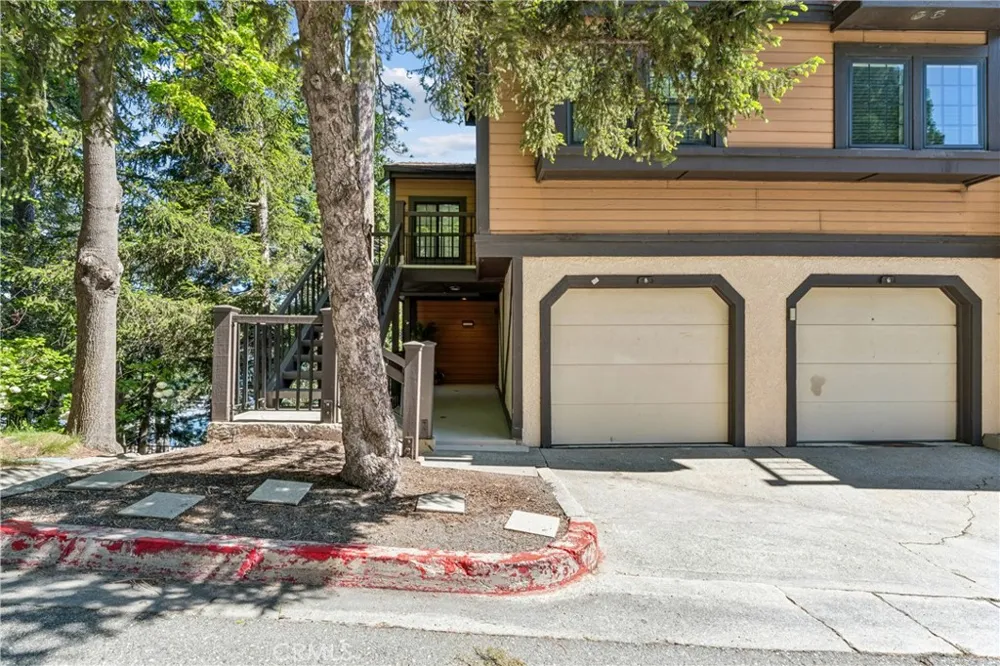 1 Village Bay #2 Lake Arrowhead, CA 92352