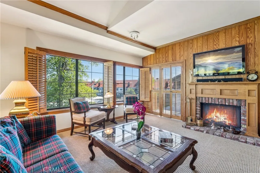 1 Village Bay #2 Lake Arrowhead, CA 92352