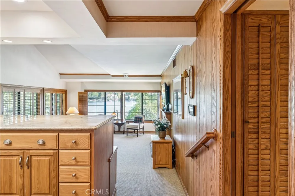 1 Village Bay #2 Lake Arrowhead, CA 92352