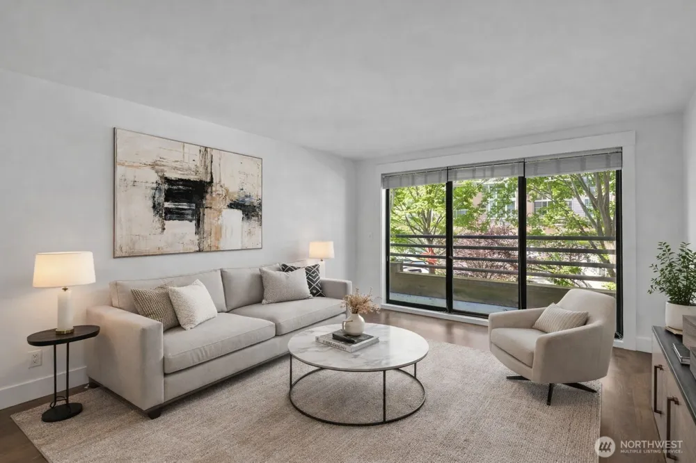 3401 Wallingford Avenue #210 Seattle, WA 98103