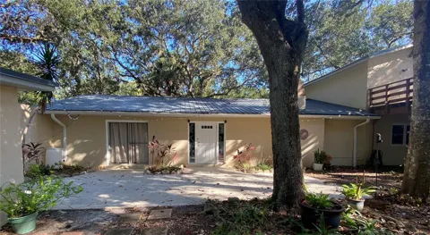3 ELIZABETH DRIVE E
