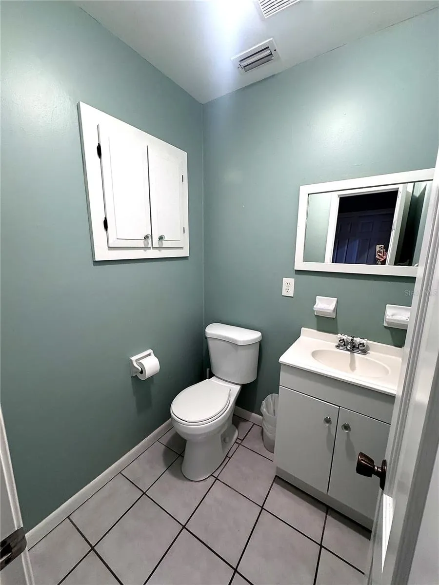 3 ELIZABETH DRIVE E Palm Coast, FL 32137