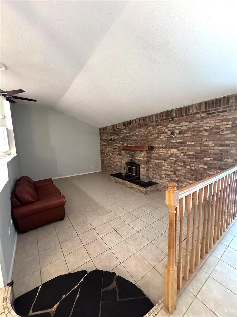 3 ELIZABETH DRIVE E Palm Coast, FL 32137