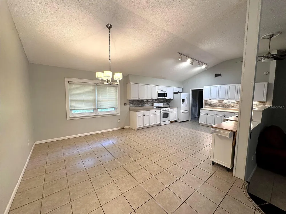 3 ELIZABETH DRIVE E Palm Coast, FL 32137