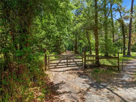 1074 CULBREATH ROAD