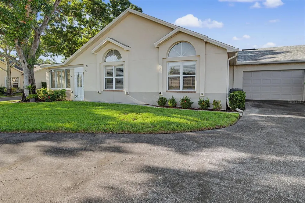 3709 MOLLIE LANE Sun City Center, FL 33573