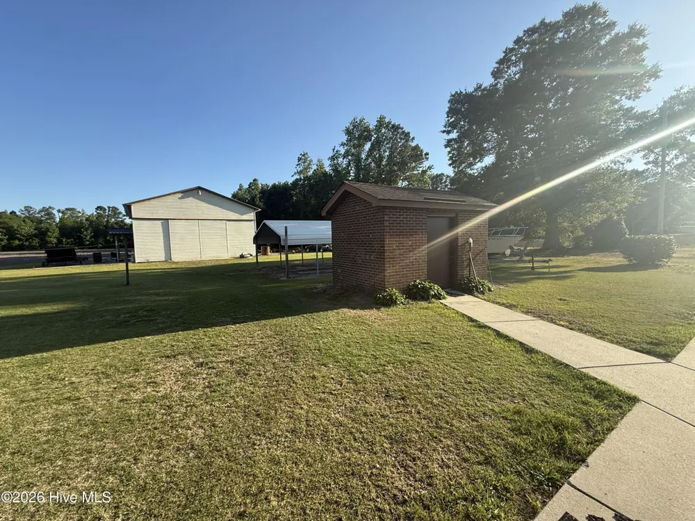 12155 Carolina 41 Bladenboro, NC 28320