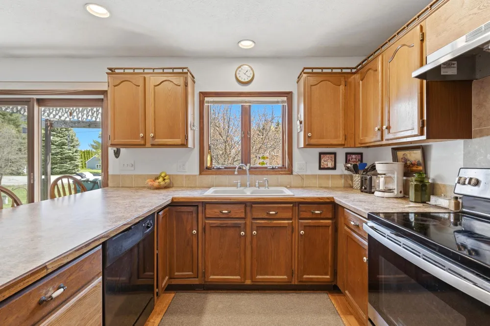 5910 S Cummings Bingham Township, MI 49682