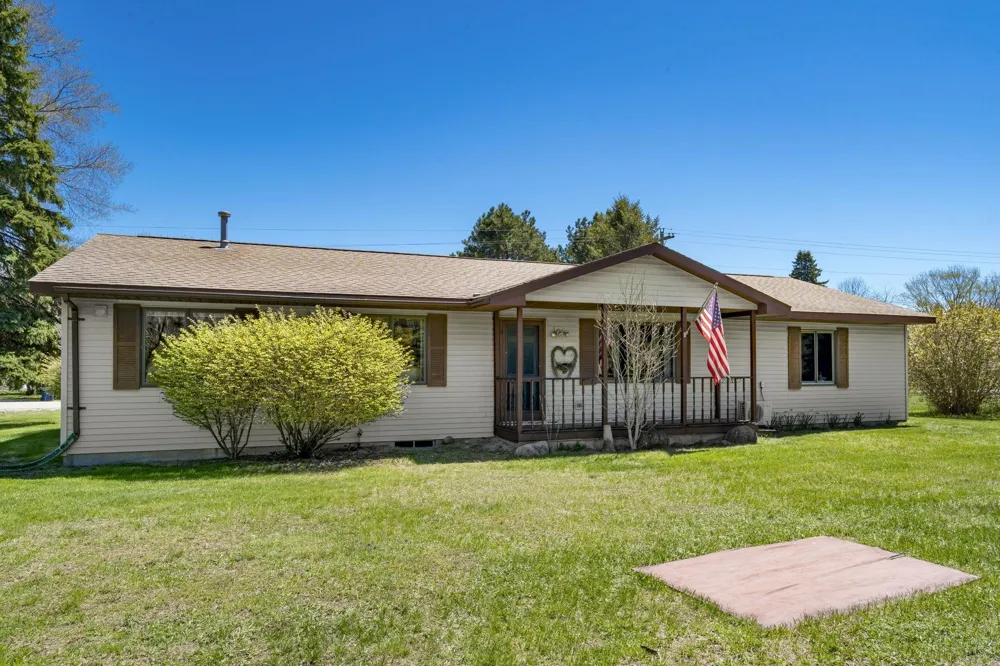 5910 S Cummings Bingham Township, MI 49682