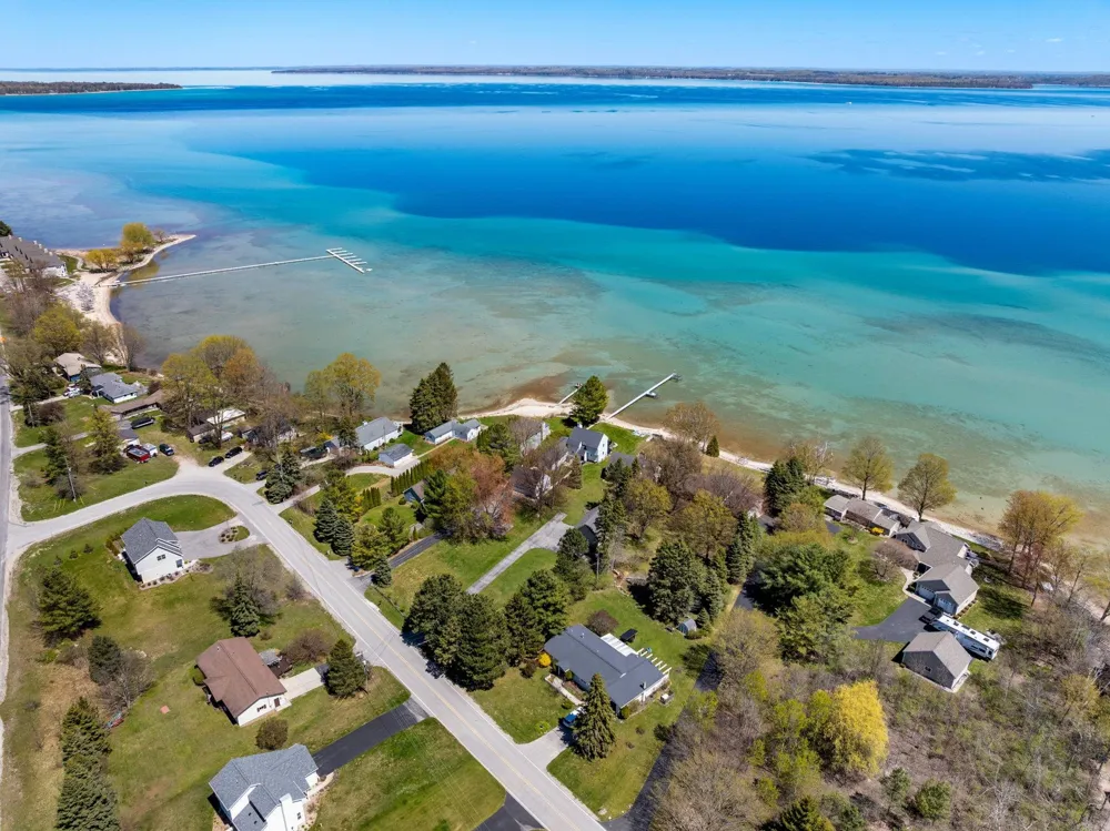 5910 S Cummings Bingham Township, MI 49682