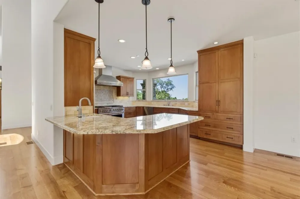 1250 Day Valley Ridge Aptos, CA 95003