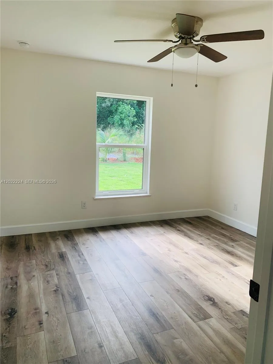 120 CLINTON AVENUE Lake Placid, FL 33852