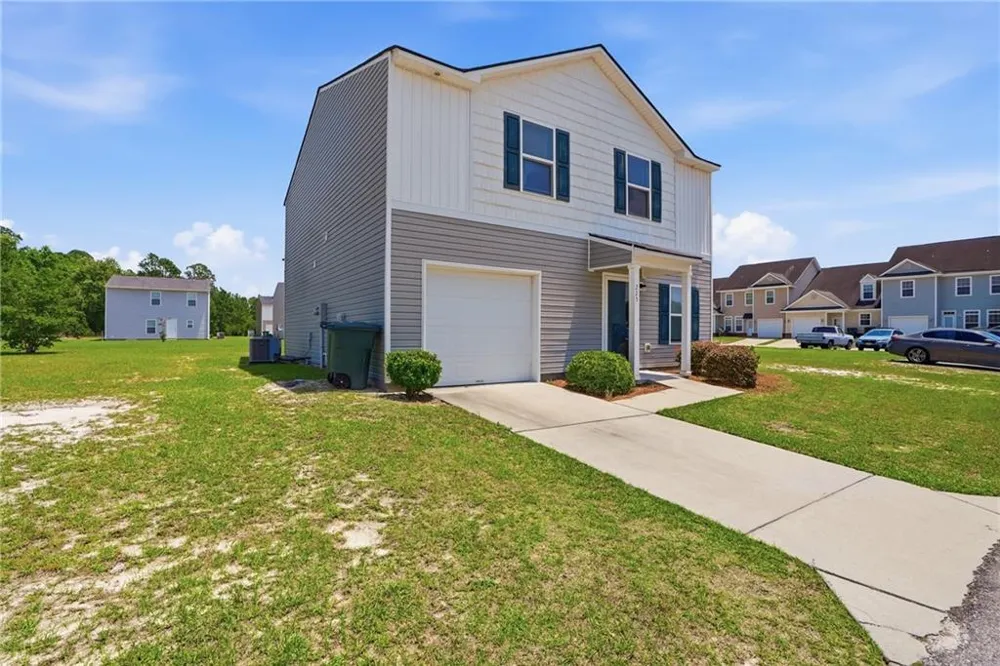 225 Rendell Lane Hinesville, GA 31313