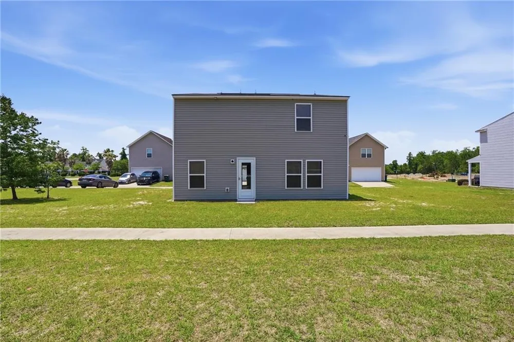 225 Rendell Lane Hinesville, GA 31313