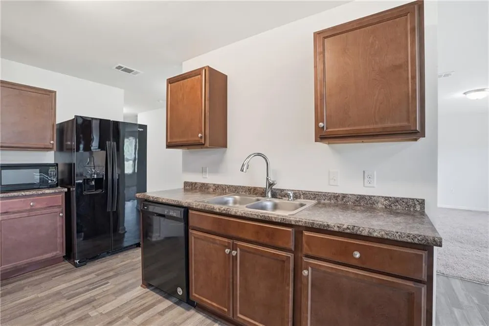 225 Rendell Lane Hinesville, GA 31313