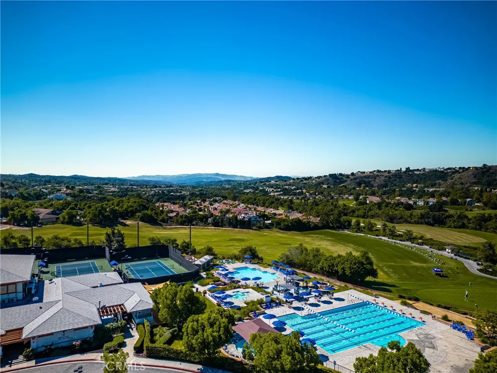 36 Brassie Lane Coto de Caza, CA 92679