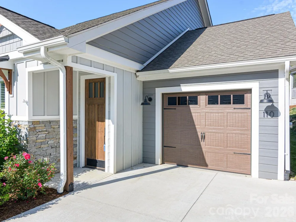 110 Coralroot Lane Arden, NC 28704