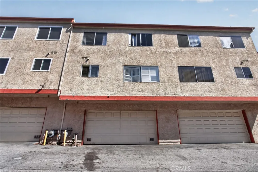 14287 foothill Boulevard #14 Sylmar, CA 91342