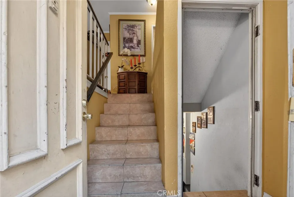 14287 foothill Boulevard #14 Sylmar, CA 91342