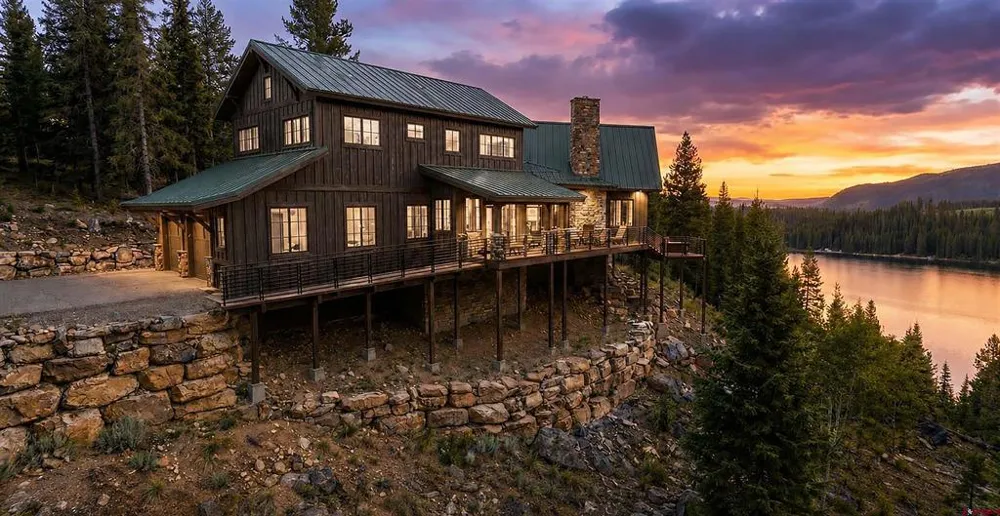 361 Deer Run Way Durango, CO 81301