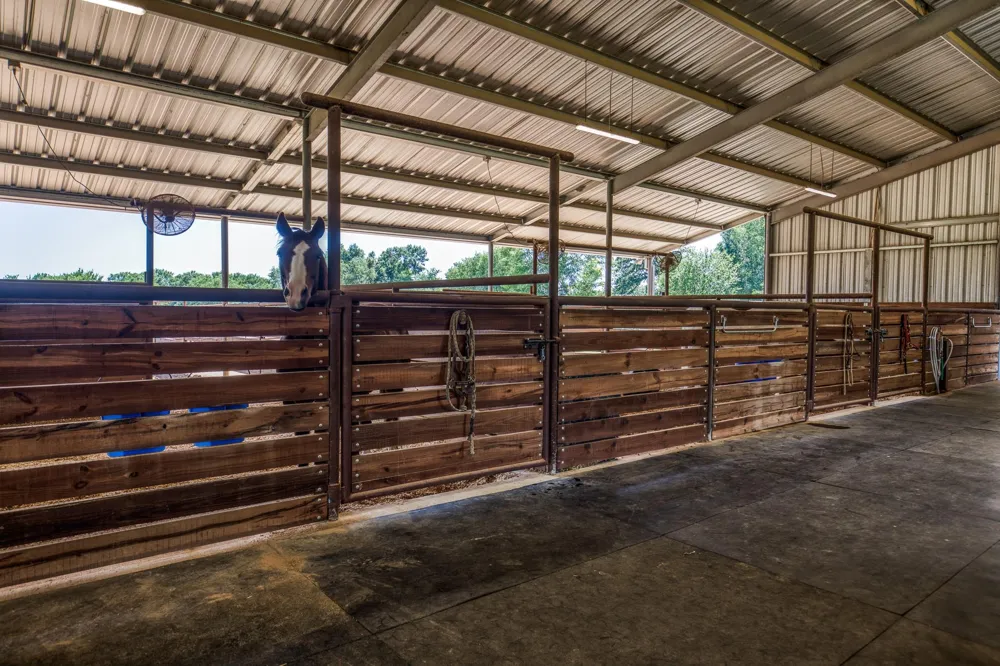 16597 Fm 912 Washington, TX 77880