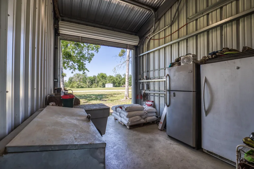 16597 Fm 912 Washington, TX 77880