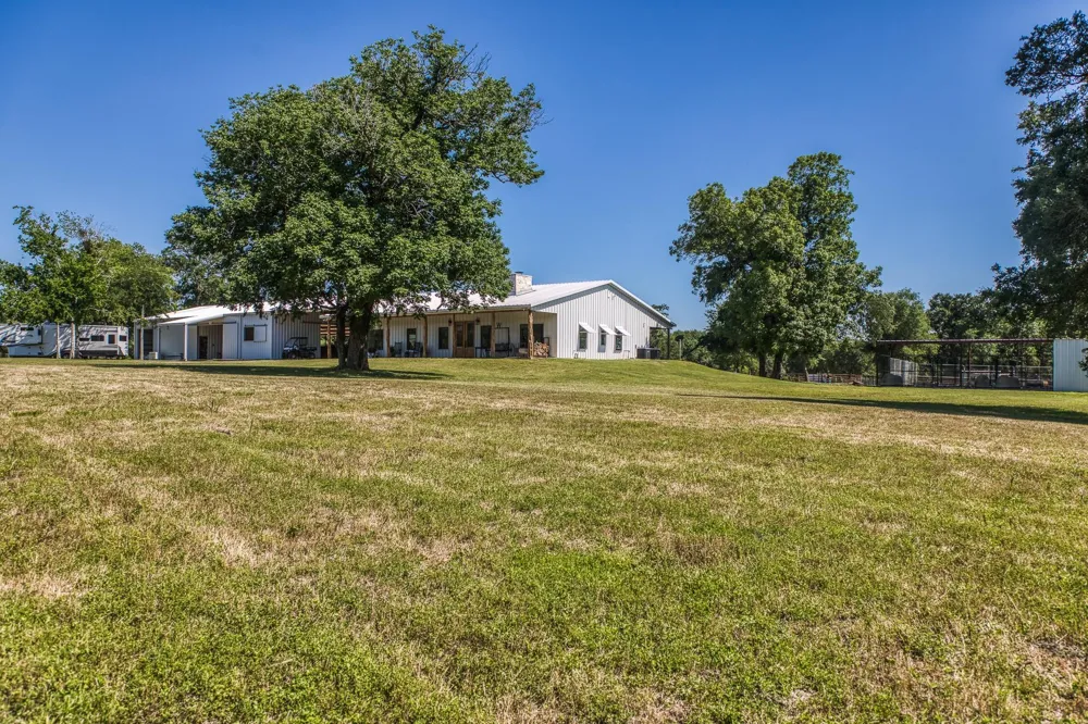 16597 Fm 912 Washington, TX 77880