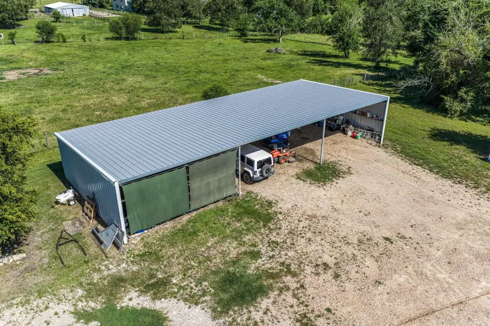 16597 Fm 912 Washington, TX 77880