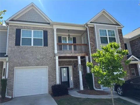 11208 Benton Loop