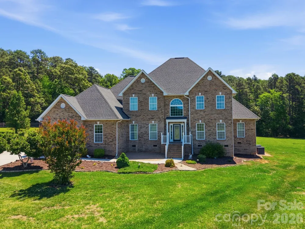 1434 Steeplechase Drive Mount Pleasant, NC 28124
