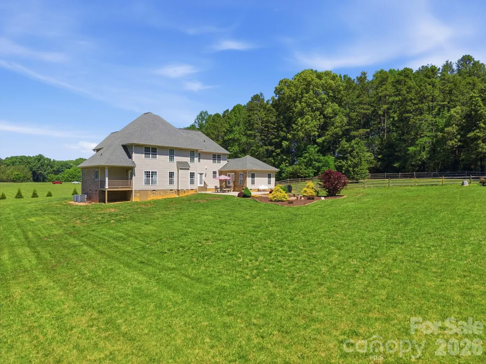 1434 Steeplechase Drive Mount Pleasant, NC 28124